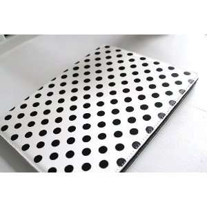  White and Black Polka Dot iPad 2 Protective Case Cover 