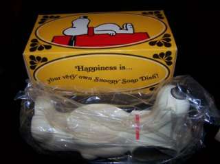 Vintage Avon Snoopy Soap Dish and Soap, Unused, New in Box  