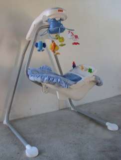 NICE * FISHER PRICE CRADLE ROCKER BABY SWING w/ MOBILE TRAY SIDE 2 