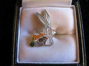   Bunny Hat/Lapel Pin/Enamel/From the 80s/Good Collector Item  