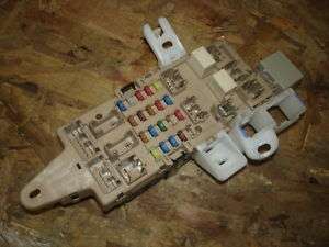 01 05 LEXUS GS300 FUSE panel WITH Relay Body ECU OEM  