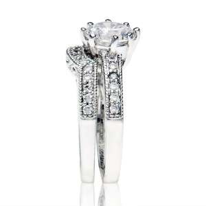 BEAUTIFUL SILVER AND CLEAR CZS WOMENS WEDDING RING SET Size 5 CJ 