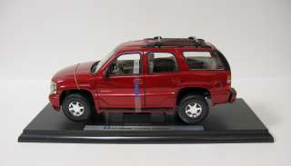 2001 GMC Yukon Denali Diecast Model Car   SUV   118 Scale   Welly 