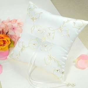   Favors Ivory Sparkling Entwined Ring Pillow