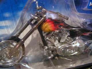 2001 118 HOTWHEELS MOTORCYCLE TWIN FLAME CHOPPER BLACK  