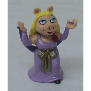    Vintage European Pvc Figure  Muppets Miss Piggy Toys & Games