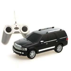 124 Scale Navigator black Radio Remote Control Car Toys & Games