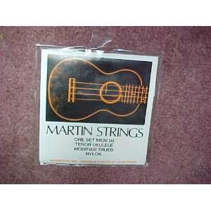  Martin M620 Tenor Ukulele Strings Musical Instruments