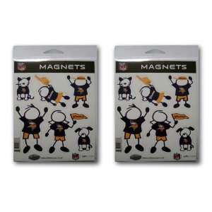    Family Magnets   Minnesota Vikings ( 2  Pack )